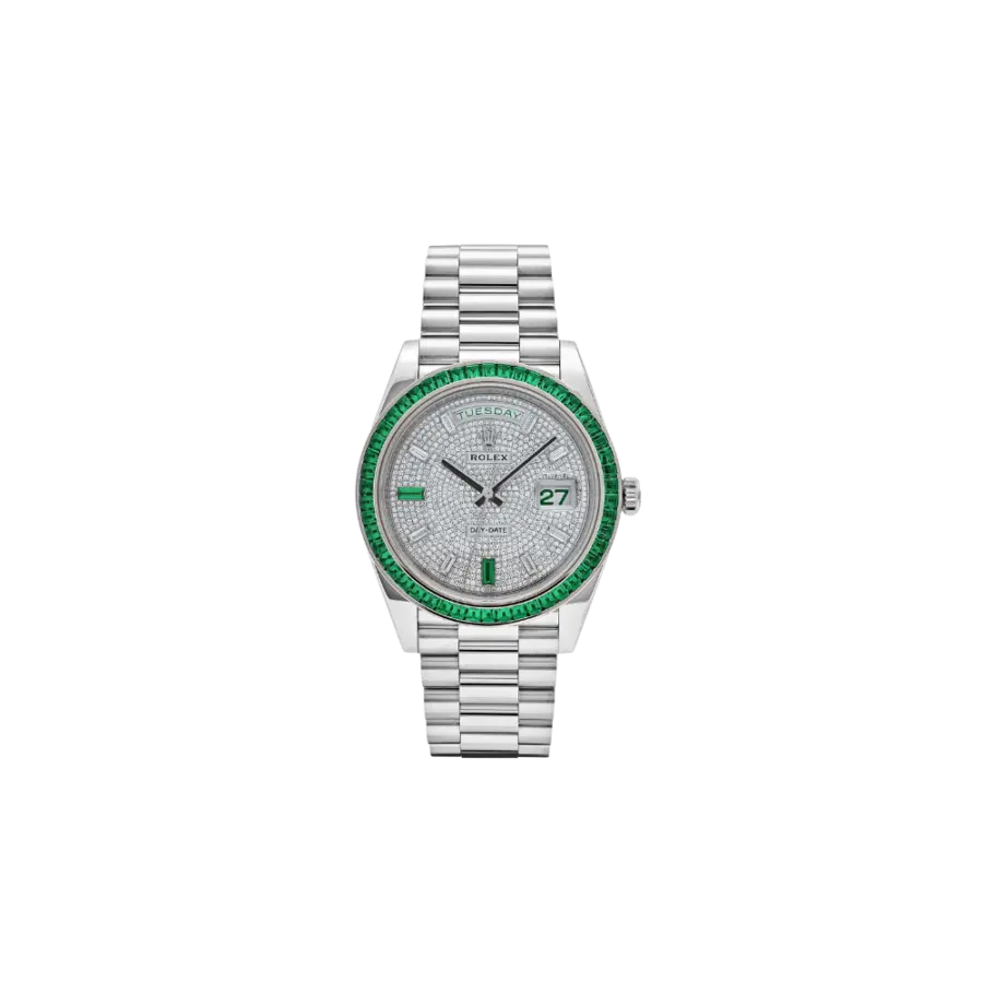 Rolex Day-Date 40 228396TEM Platinum Diamond Dial Emerald Bezel